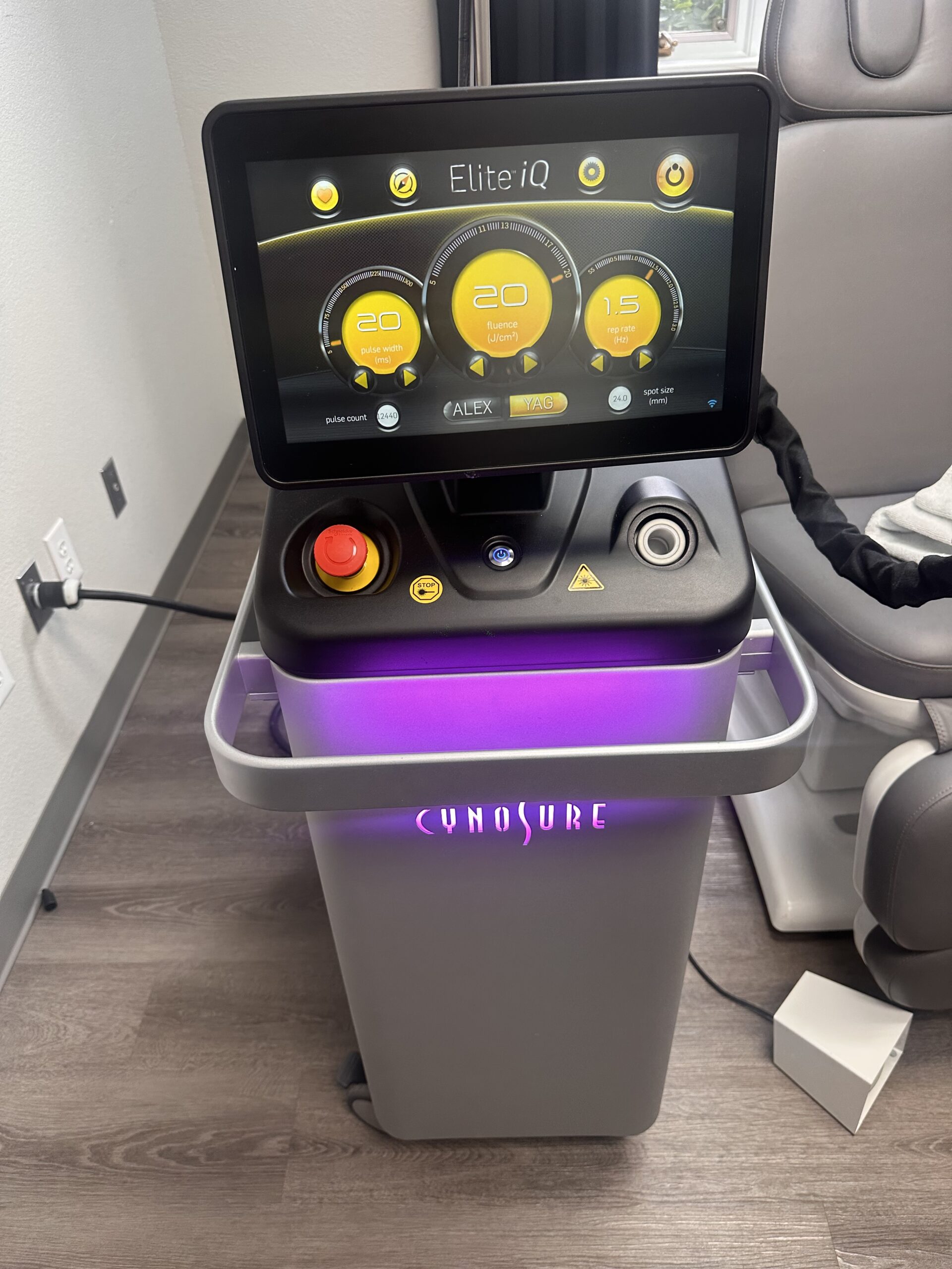 Cynosure Elite IQ Device